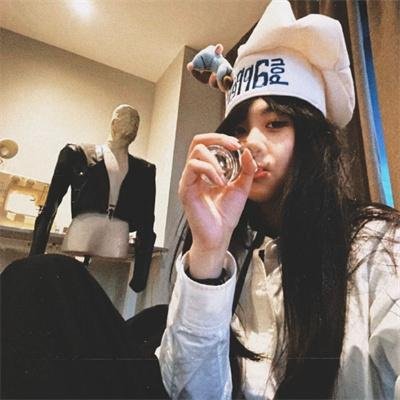 史碧华克爱恨交加的人生